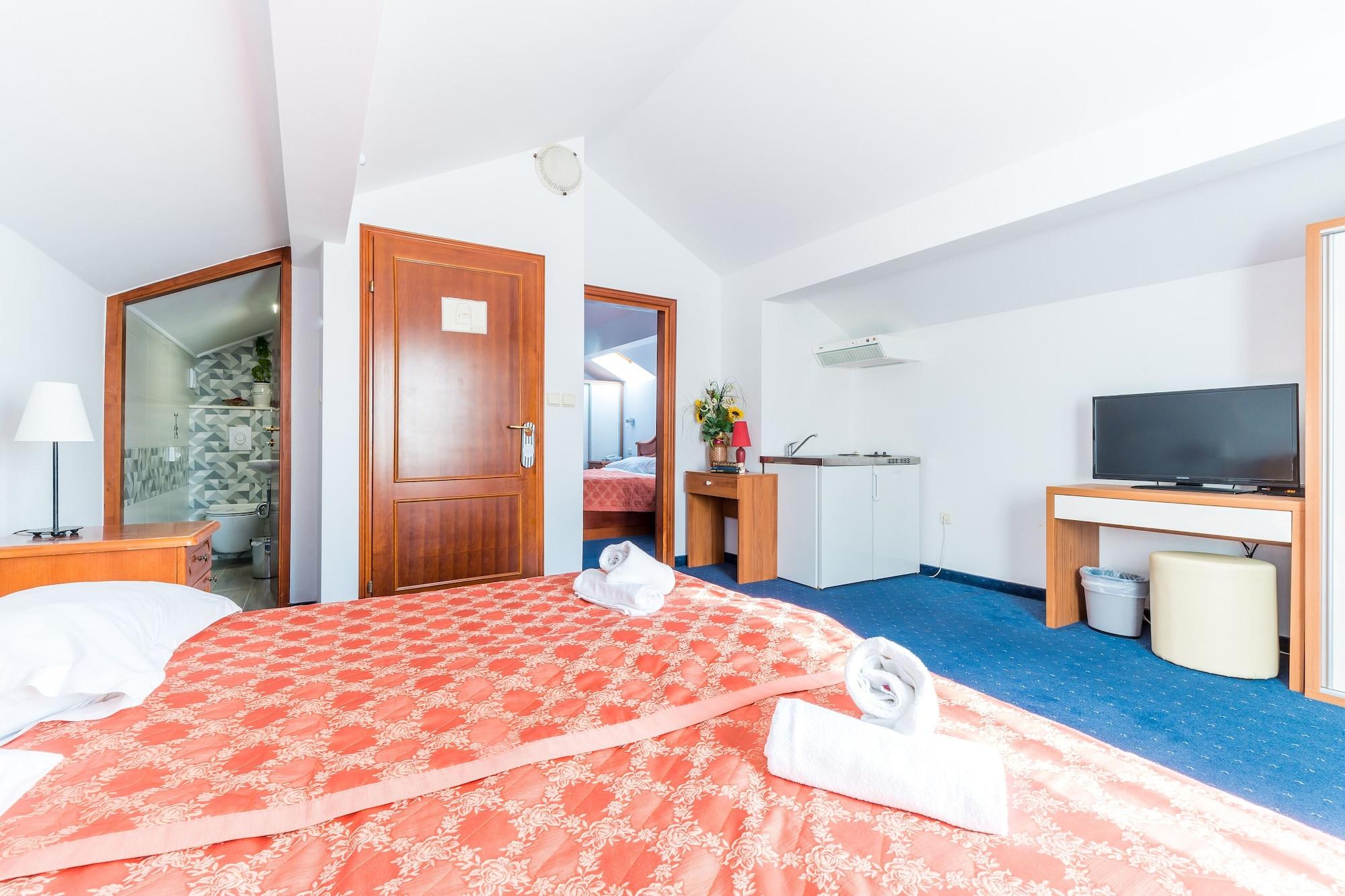 Hotel Ragusa Esterno foto